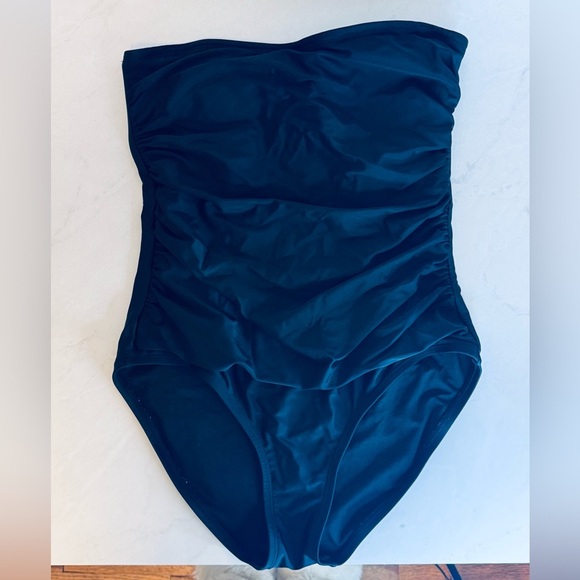 DKNY Black Strapless Ruched One-Piece Swimsuit - Picture 8 of 8